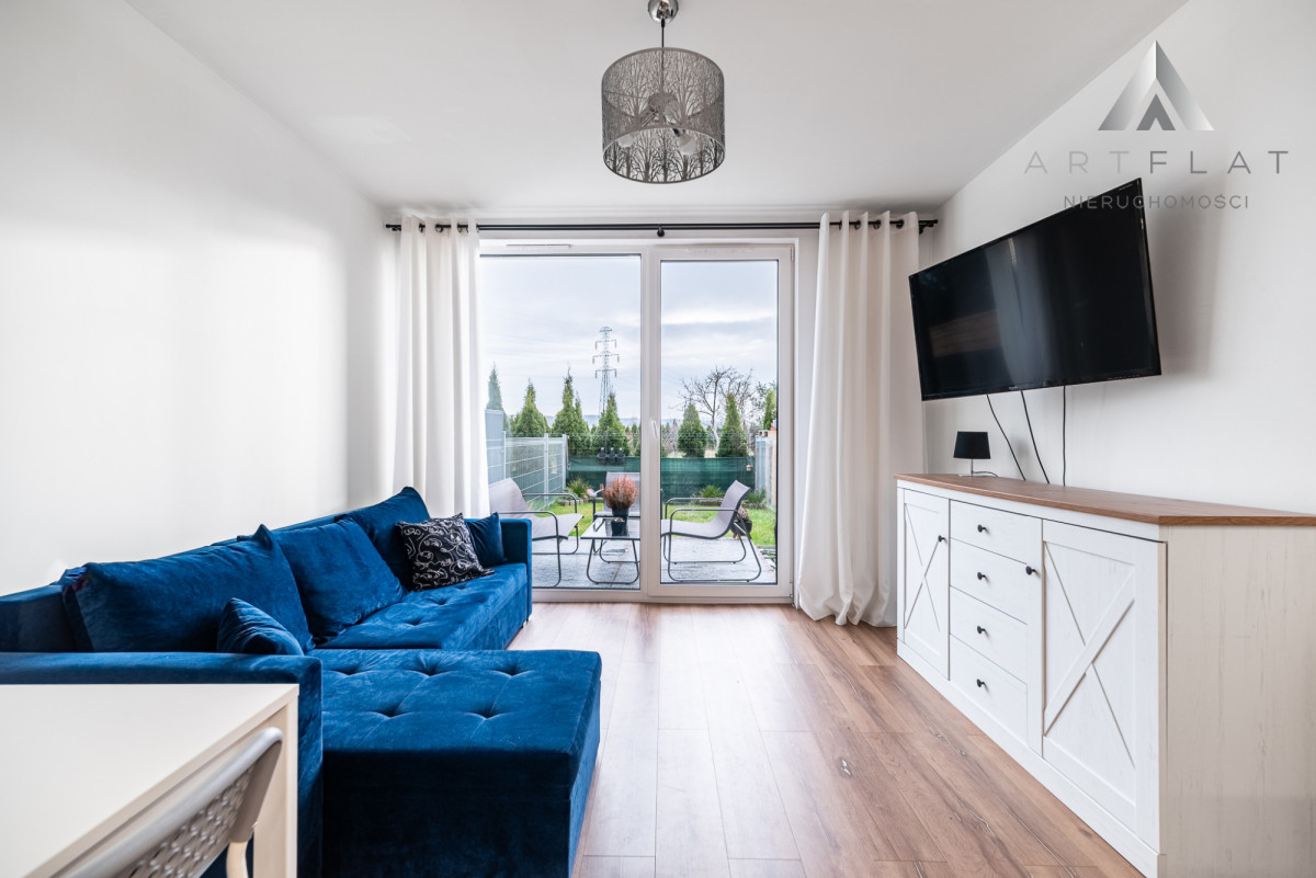 Dom szeregowy z ogródkiem 2024