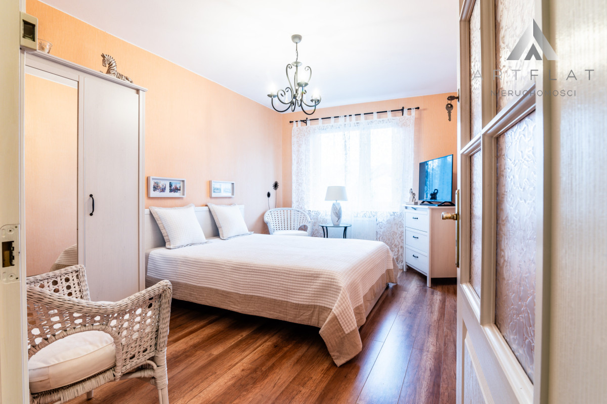 Nietuzinkowe dwupoziomowe mieszkanie w Helu!