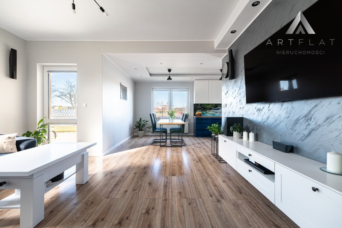 Przestronny dom 172 m².duży ogród, blisko PKM