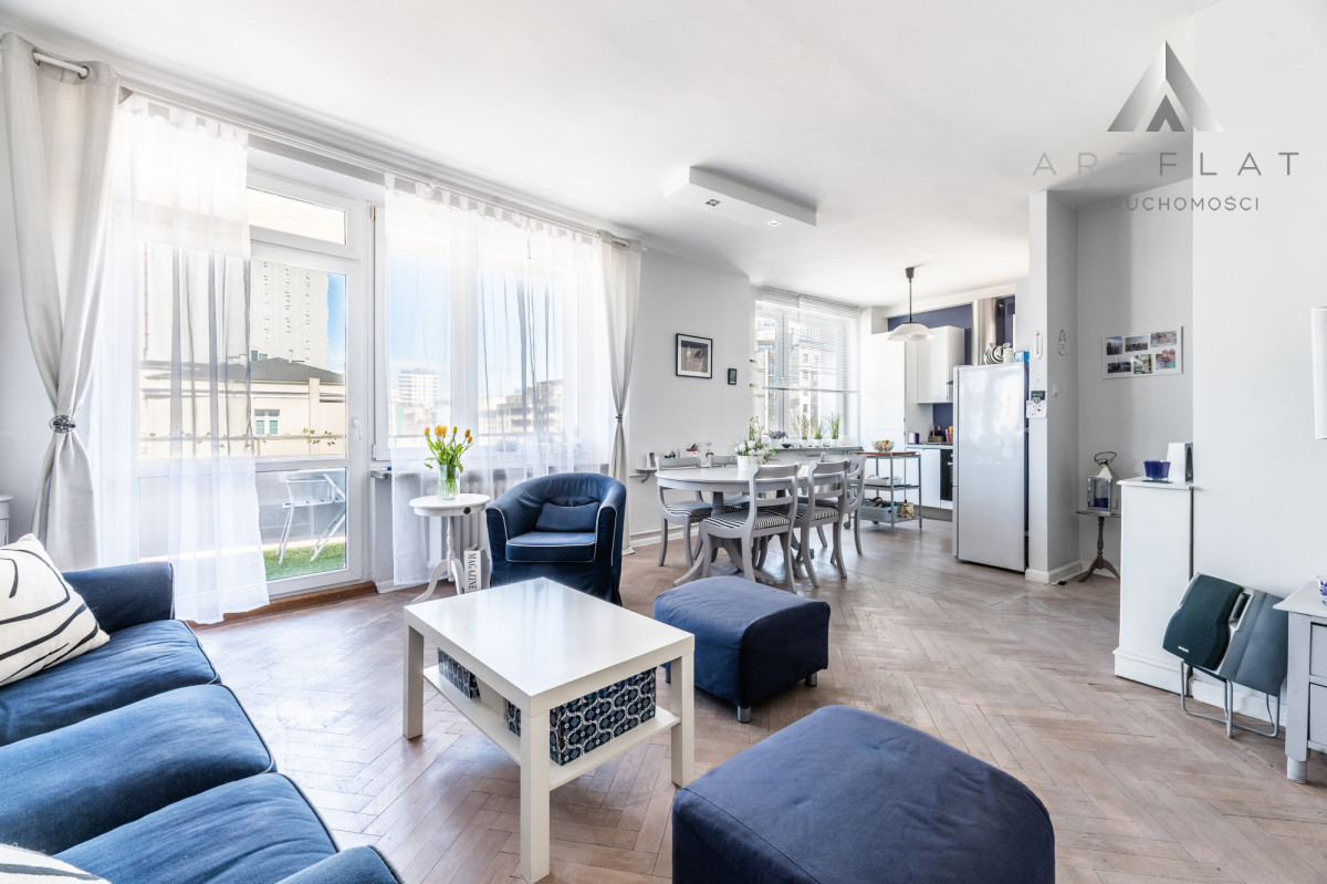 Apartament z 2 balkonami przy placu Kaszubskim!